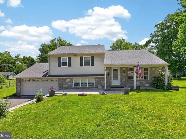 726 Claire Rd, Warminster, PA 18974