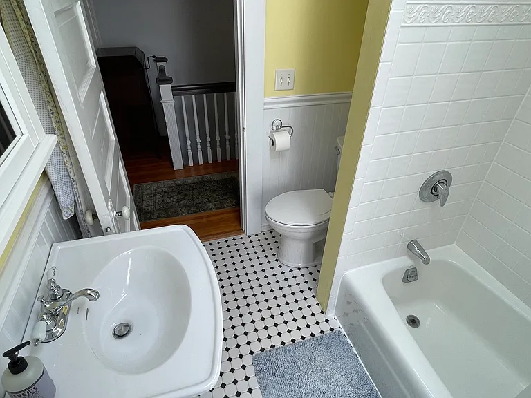 200 Larch Rd #2 — Photo 29