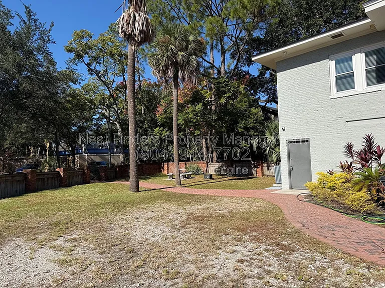 1733 Memorial Park Ter — Photo 21