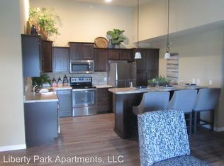 1855 White Columns Dr, Rolla, MO 65401