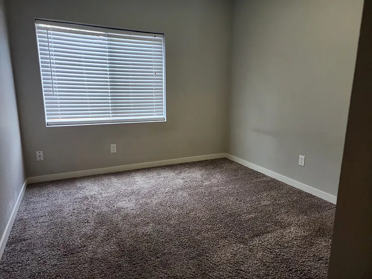 15105 SE Pine Ct — Photo 12