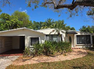 1728 NE 17th Way, Fort Lauderdale, FL 33305