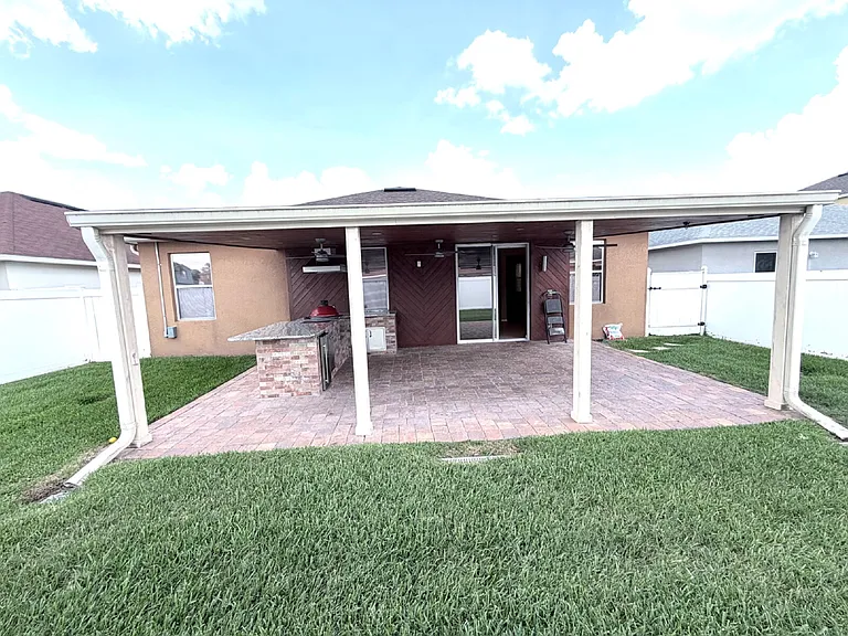 3227 Ogden Dr — Photo 21