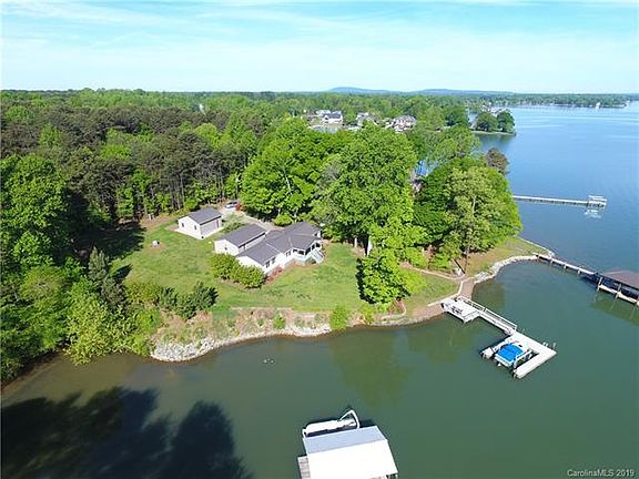 2nd image of 5079 Fox Hollow Dr
