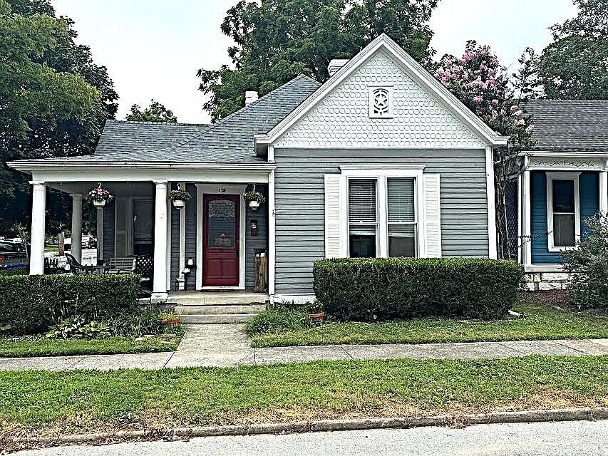 1st image of 125 E Campbell St