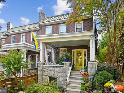 2920 Cresmont Ave, Baltimore, MD, 21211