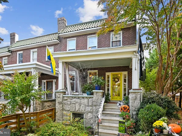 2920 Cresmont Ave, Baltimore, MD 21211