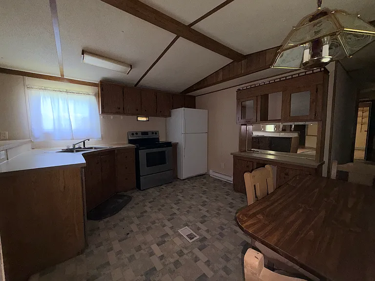 233 Stancil St — Photo 3