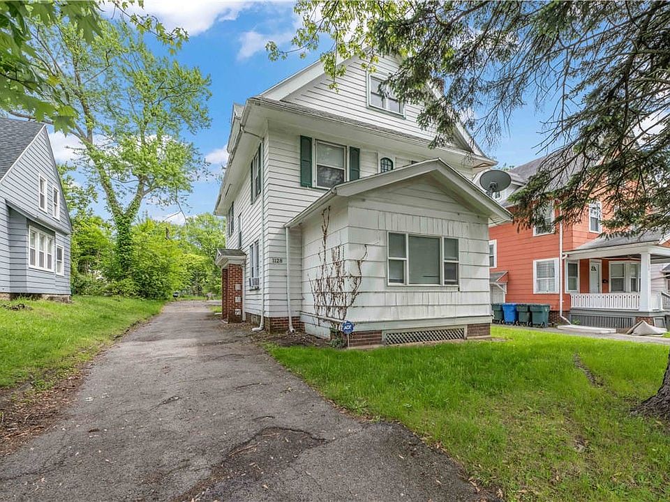 1128 S Plymouth
