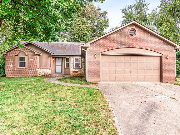 3rd image of 1360 Boone Ct