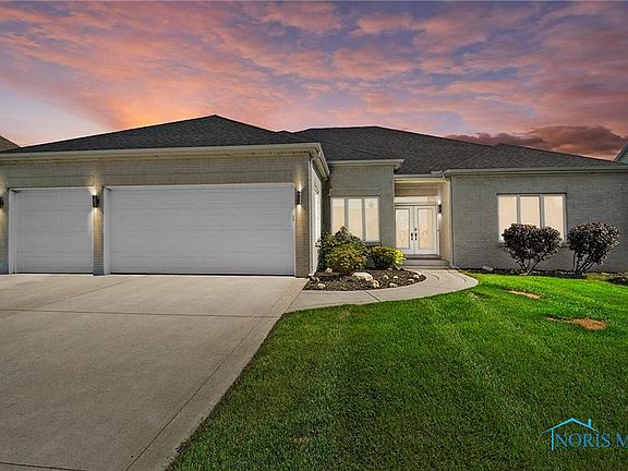 2nd image of 643 E Shoreline Dr