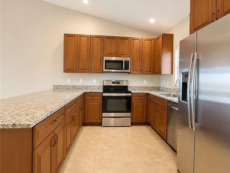 4109 SW 8th Pl #201 — Photo 4