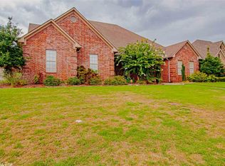 3730 Whiskey Chute Dr, Conway, AR 72034