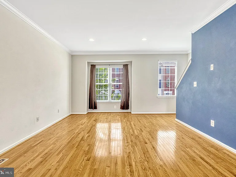 25368 Shipley Ter — Photo 11
