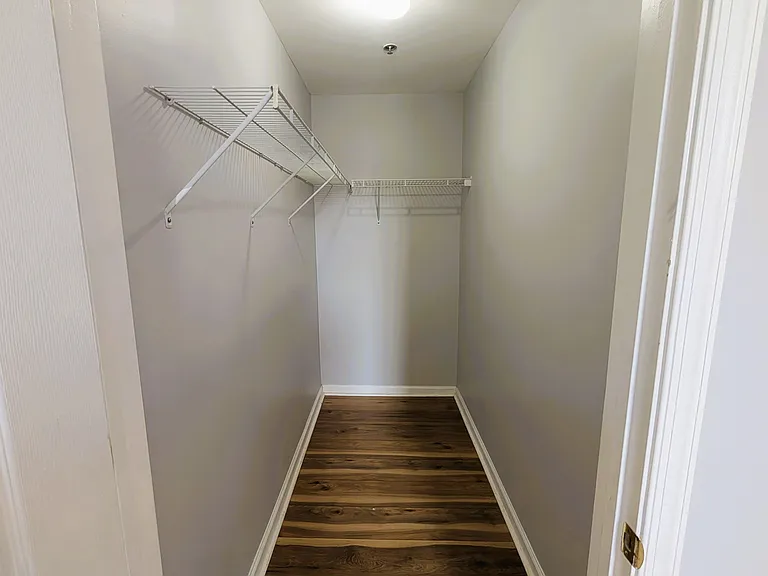 19 Market St #405 — Photo 11