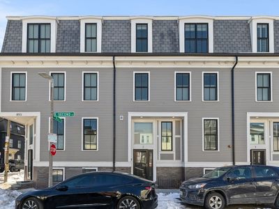 893 E 2nd St #2, South Boston, MA, 02127