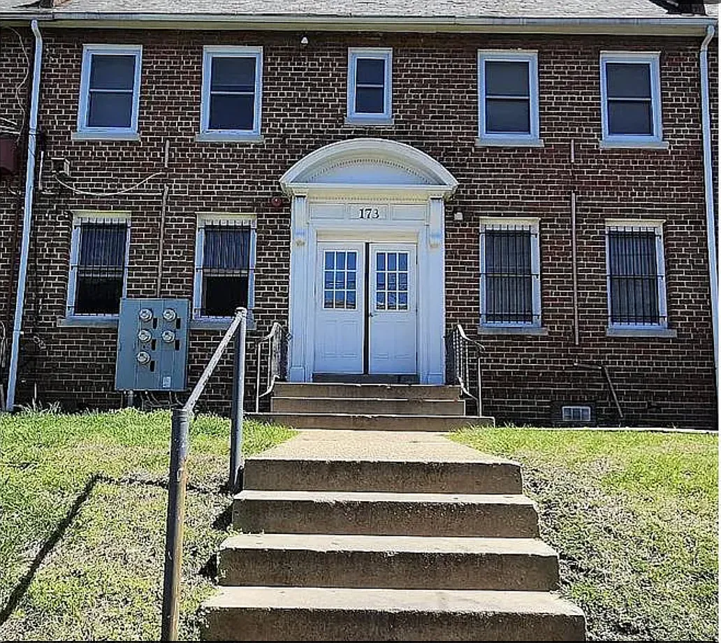 1 bed, 800 sqft, $1,339 — Photo 1