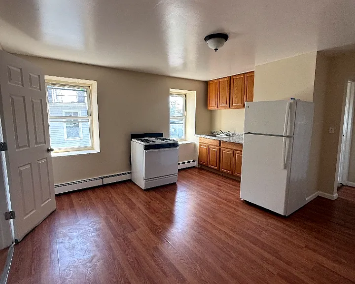 342 Myrtle Ave #2L — Photo 6