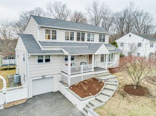 32 Lewis Rd, Stamford, CT 06905