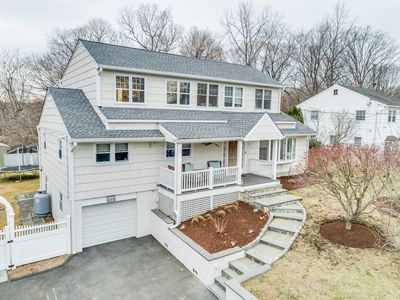 32 Lewis Road, Stamford, CT, 06905