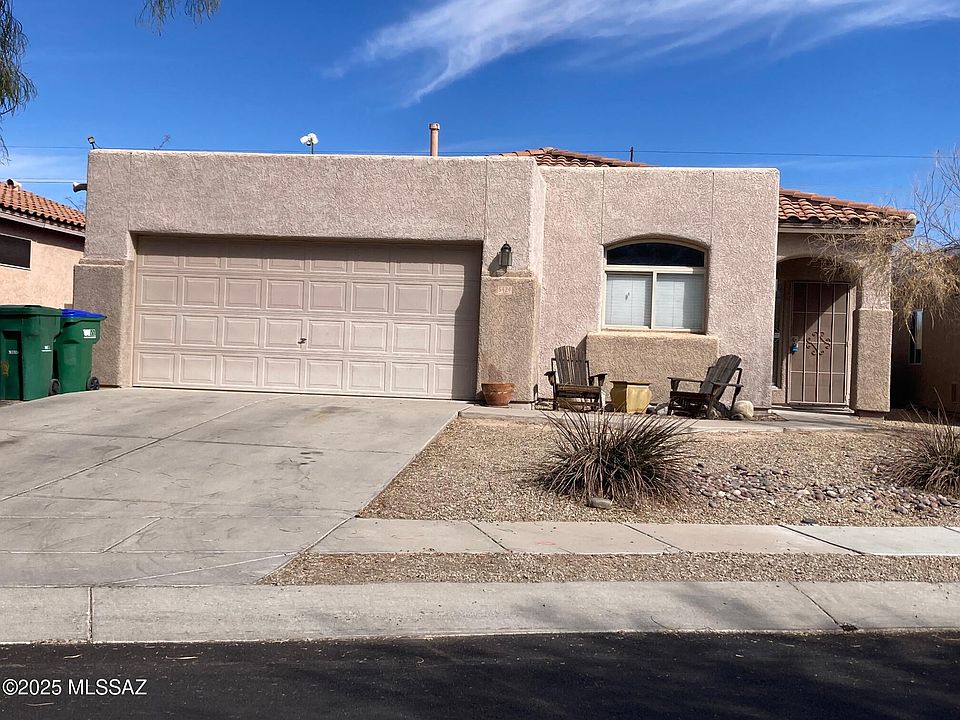 1st image of 5424 N Mesquite Bosque Way