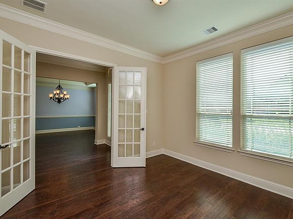 4th image of 18714 S Bee Cave Springs Cir