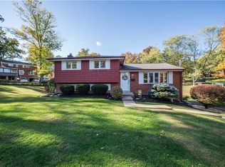 3604 Myrna Dr, Bethel Park, PA