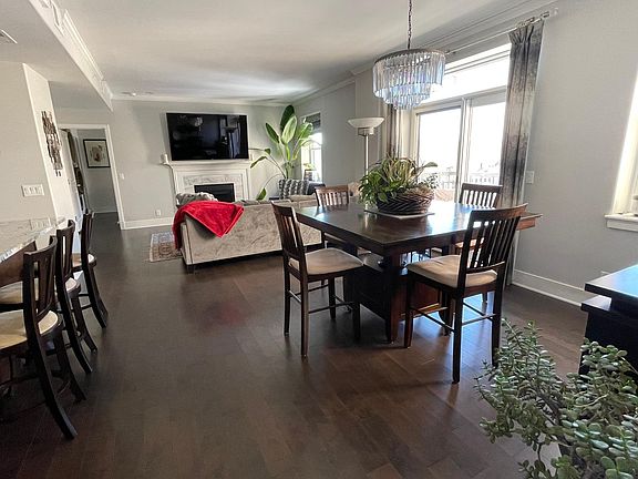 Dining area and Living room - sliding glass doors to private balcony