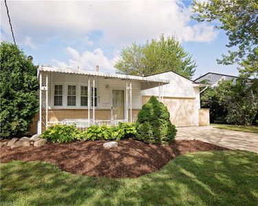 951 Rosewood Dr, Elyria, OH, 44035