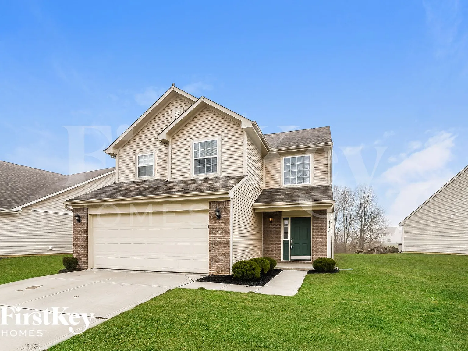 4 bed, 2.5 bath, 1710 sqft, $2,045 — Photo 2