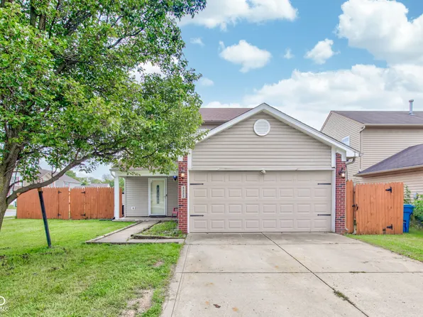4323 Village Bend Dr, Indianapolis, IN 46254