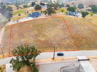 30523 Buckskin Dr #17, Tehachapi, CA 93561