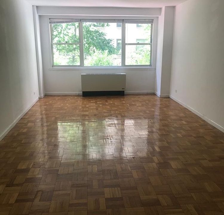 1st image of 420 E 80th St APT 2B