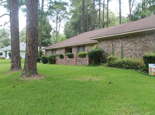 6240 Winthrop Cir, Jackson, MS 39206