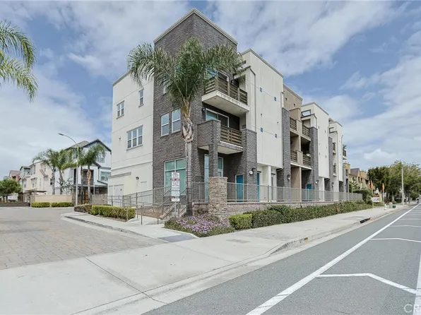 1300 N Harbor Blvd, Santa Ana, CA 92703