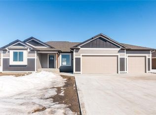 4613 Silver Creek Trl, Billings, MT 59106