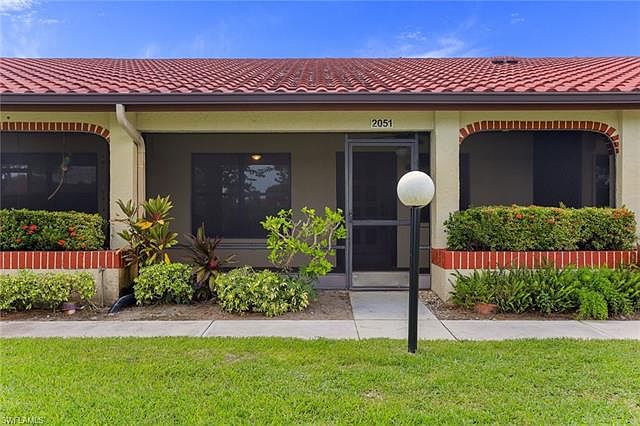 1st image of 2051 Pine Isle Ln #2051