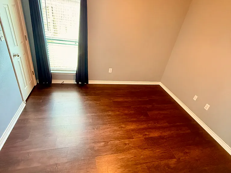 5370 Westchase Loop — Photo 9