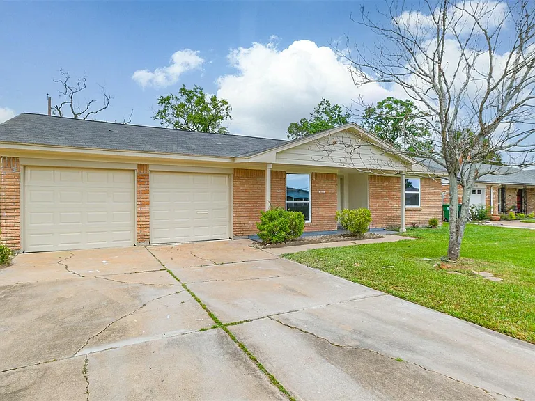 4314 Woodmont Dr — Photo 30
