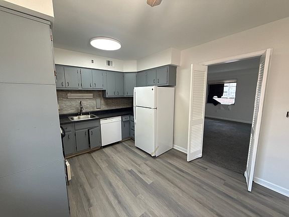 5th image of 1111 Elm Park Dr #1