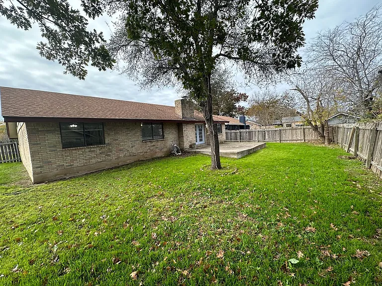 12101 Scissortail Dr — Photo 33