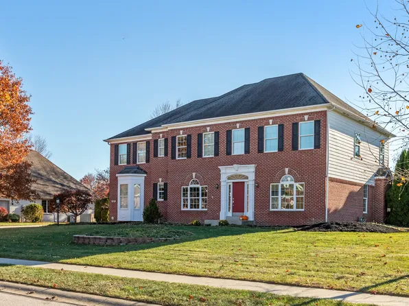 5927 Willow Bend Dr, Avon, IN 46123