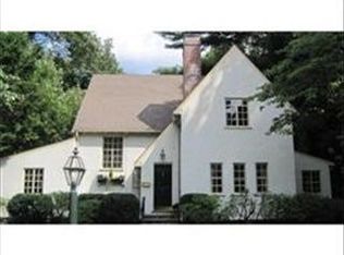 10 Arden Rd, Wellesley, MA 02482