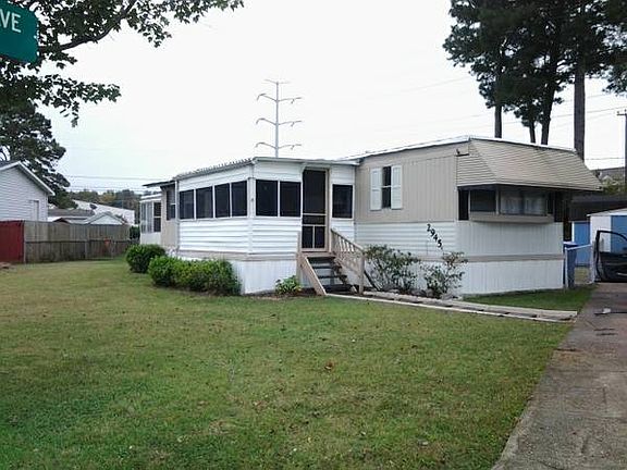 3rd image of 2945 Finch Ave