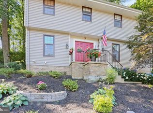 7 Edgedale Ct, Reading, PA