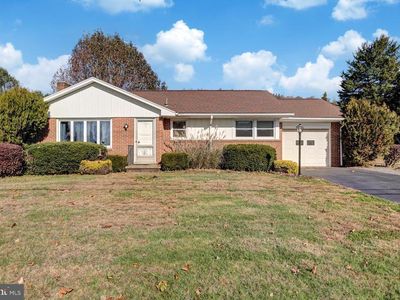 182 Golf Course Rd, Mohnton, PA, 19540