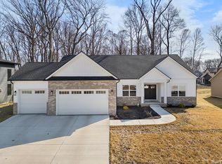 4048 Westmoreland Dr, West Lafayette, IN 47906