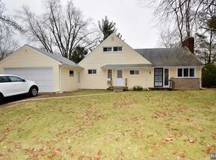 343 Schraalenburgh Rd, Haworth, NJ 07641