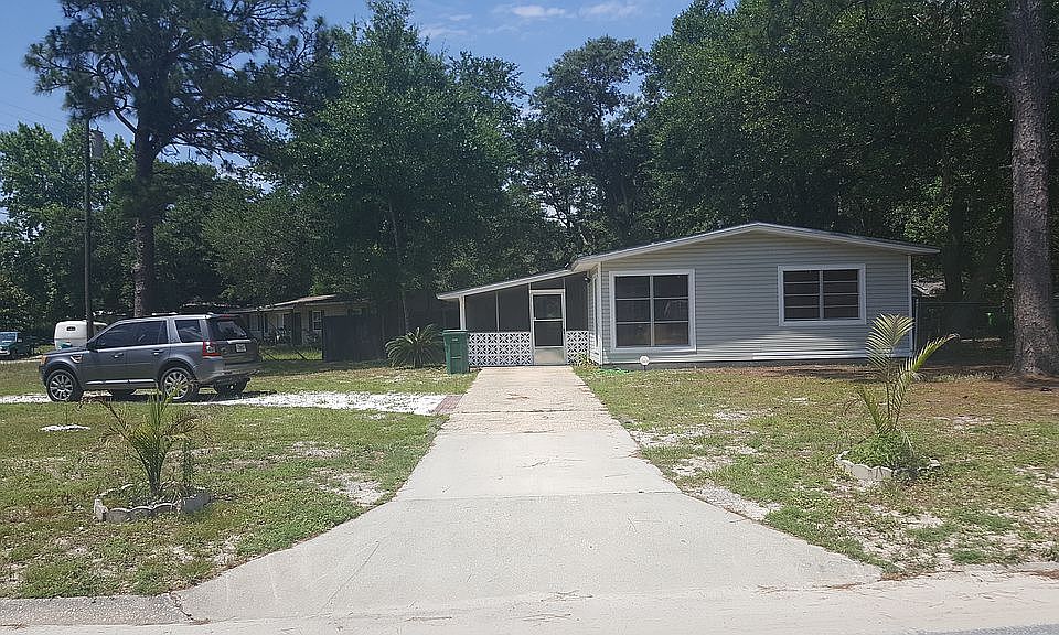 1st image of 303 Spencer Dr