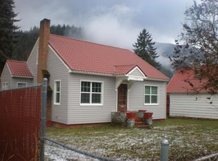 105 W 1st St, Silverton, ID 83867